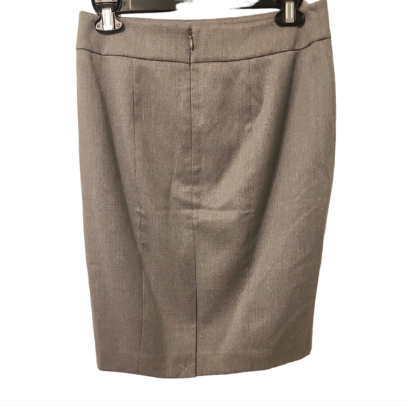 NWT Ann Taylor 2P Gray Skirt - Picture 2 of 4